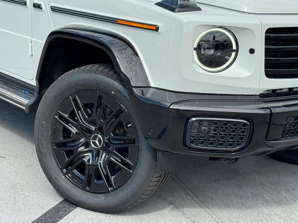 new 2025 Mercedes-Benz G-Class car, priced at $172,555