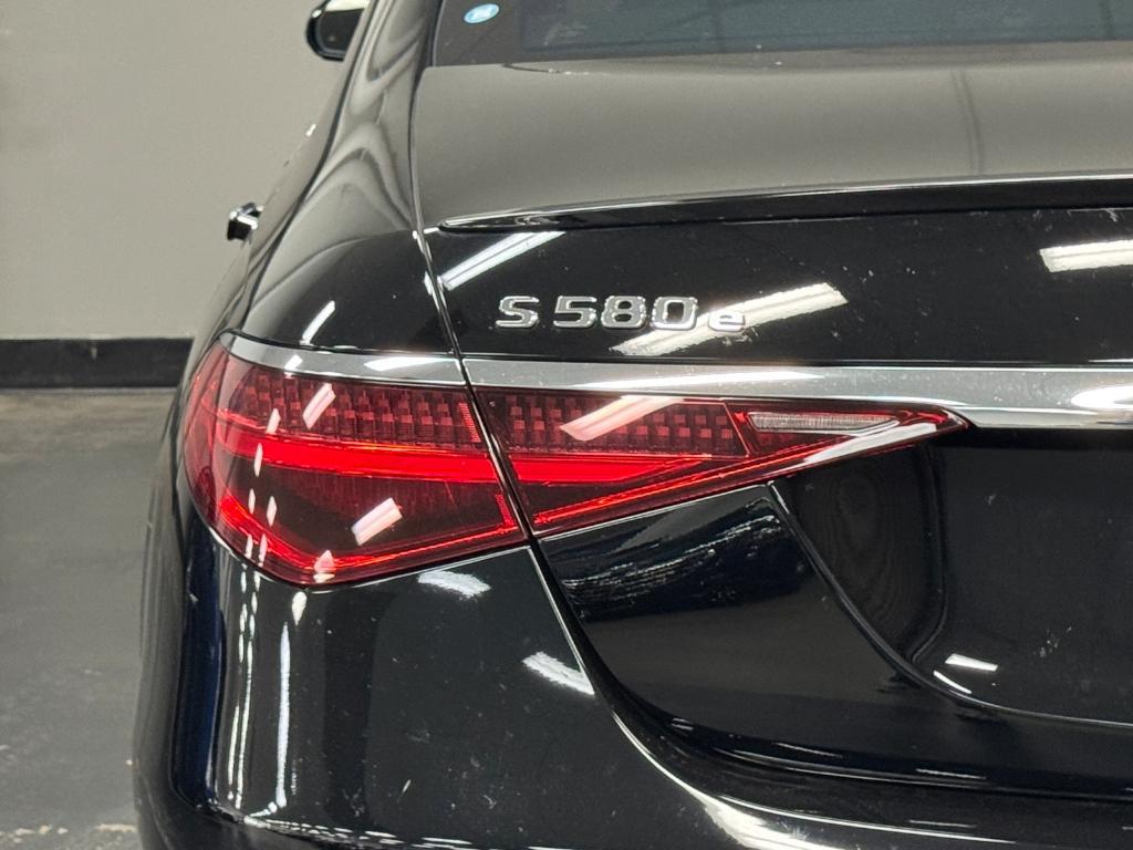 new 2024 Mercedes-Benz S-Class car, priced at $136,425