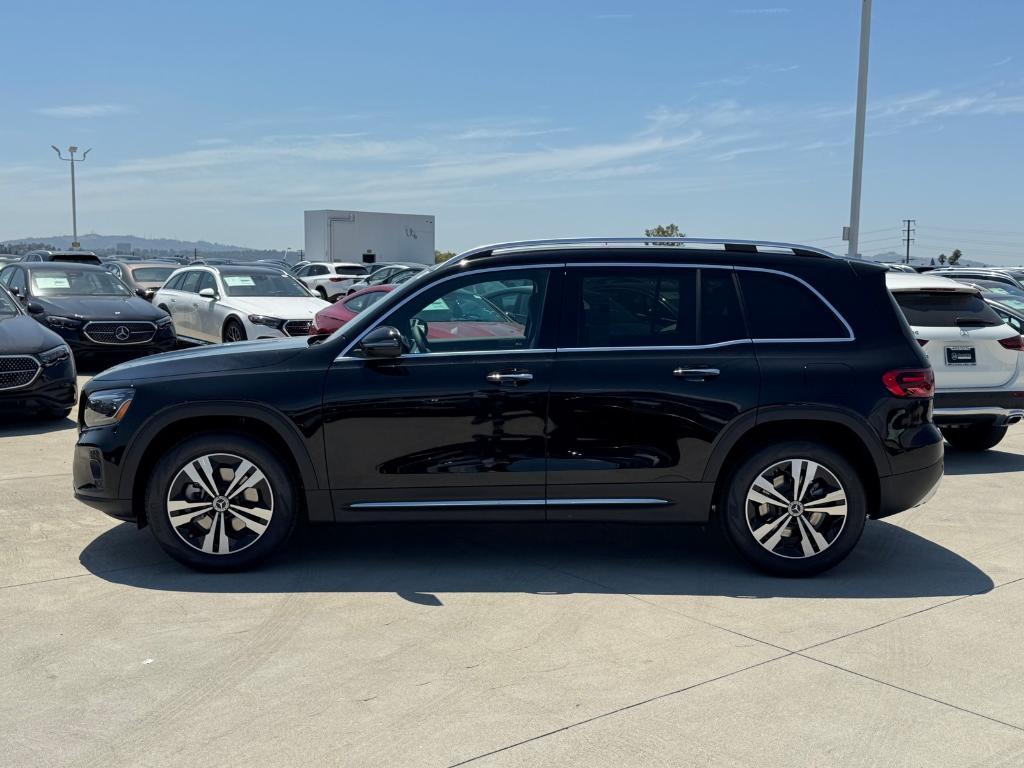 new 2026 Mercedes-Benz GLB 250 car, priced at $49,990