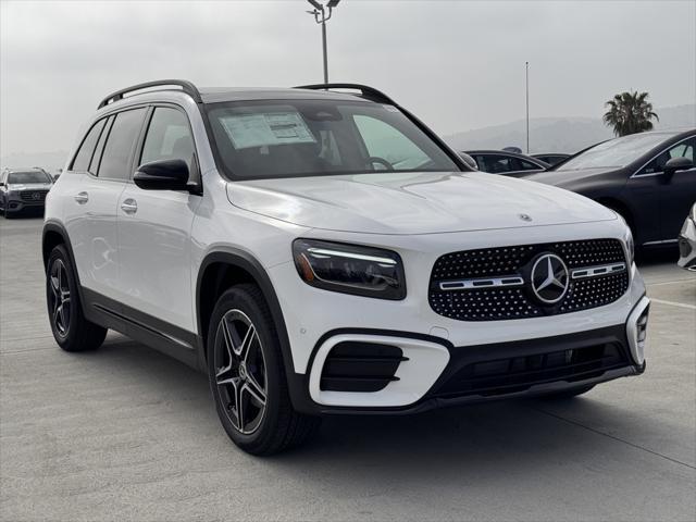 new 2024 Mercedes-Benz GLB 250 car, priced at $54,025