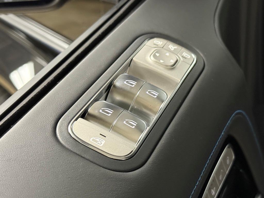 new 2025 Mercedes-Benz G-Class car, priced at $182,255