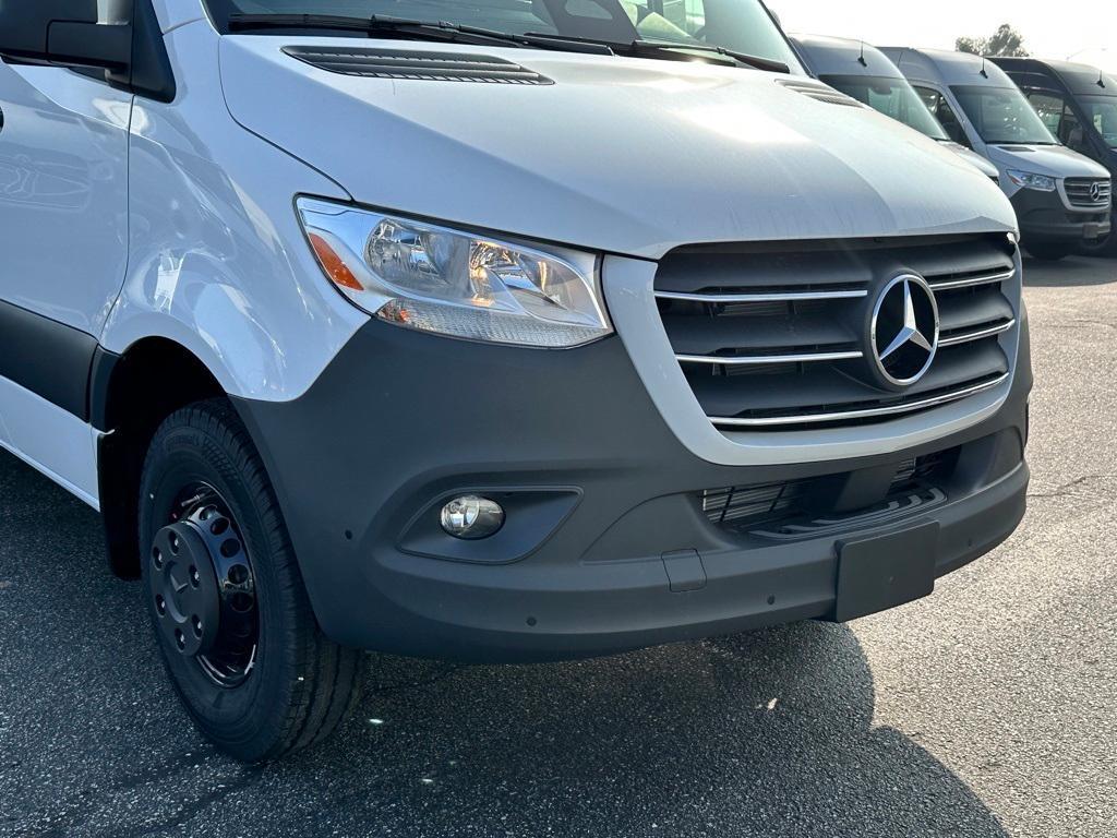 new 2025 Mercedes-Benz Sprinter 3500 car, priced at $76,977