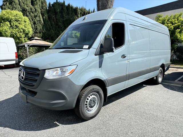 new 2024 Mercedes-Benz Sprinter 3500 car, priced at $69,111