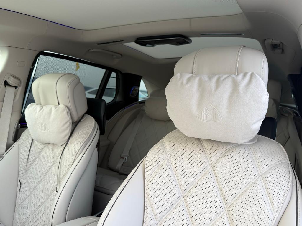 new 2025 Mercedes-Benz Maybach EQS 680 car, priced at $186,000