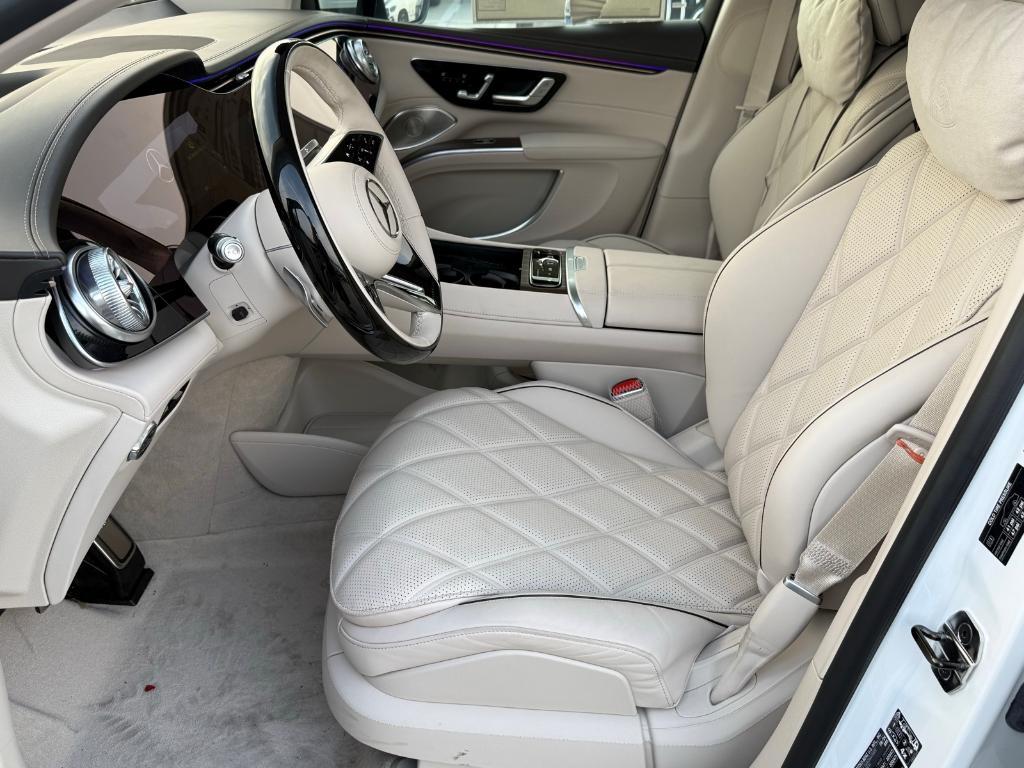 new 2025 Mercedes-Benz Maybach EQS 680 car, priced at $186,000