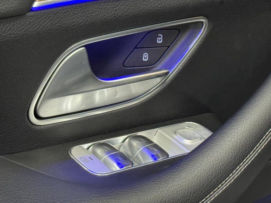 used 2025 Mercedes-Benz GLE 350 car, priced at $59,999