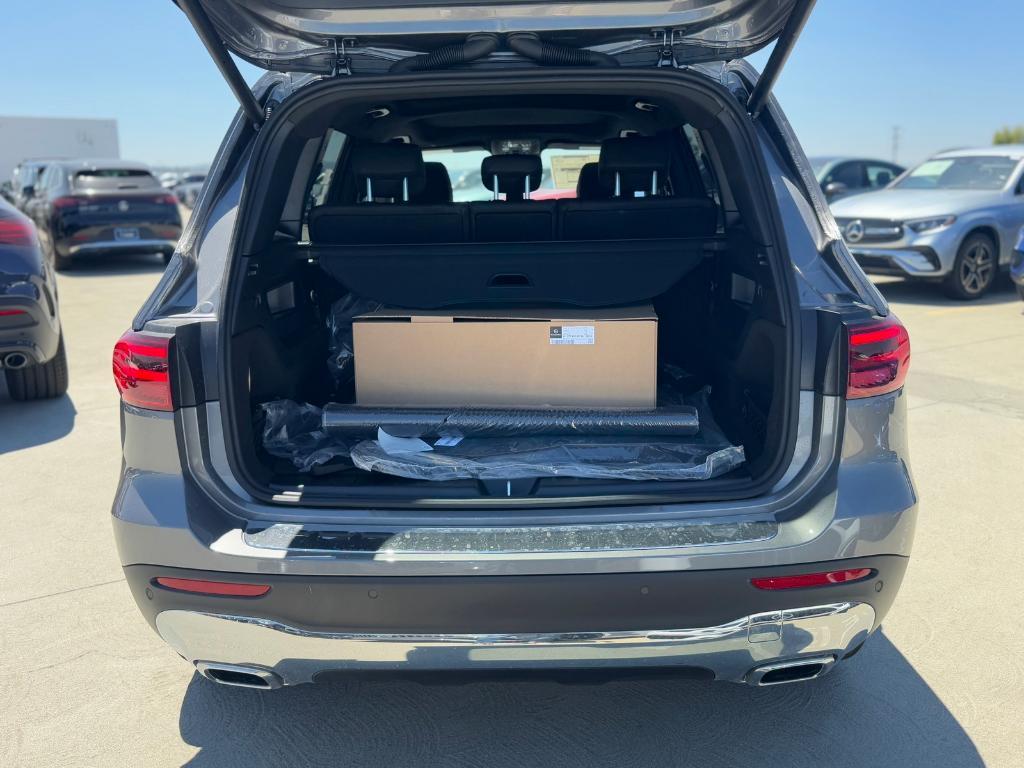 new 2026 Mercedes-Benz GLB 250 car, priced at $50,740