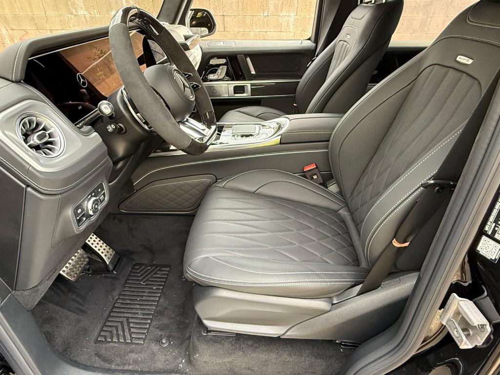 new 2025 Mercedes-Benz AMG G 63 car, priced at $212,165