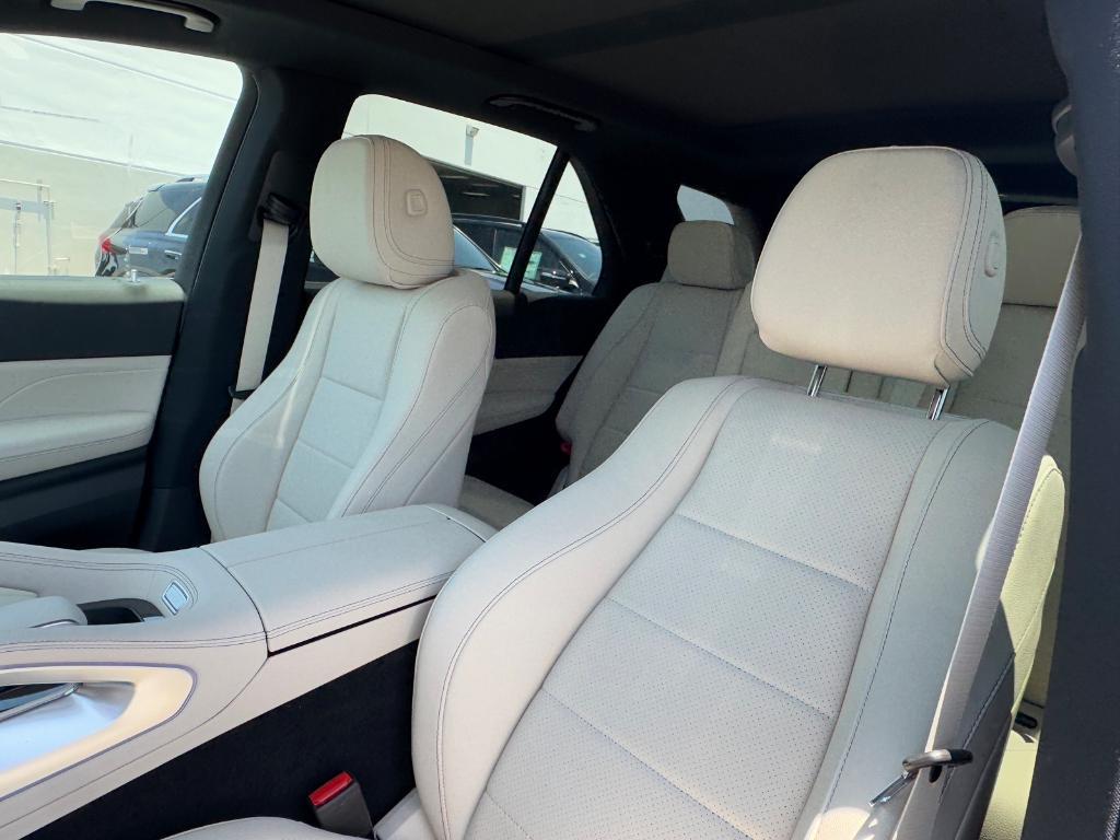 new 2025 Mercedes-Benz GLE 350 car, priced at $70,545