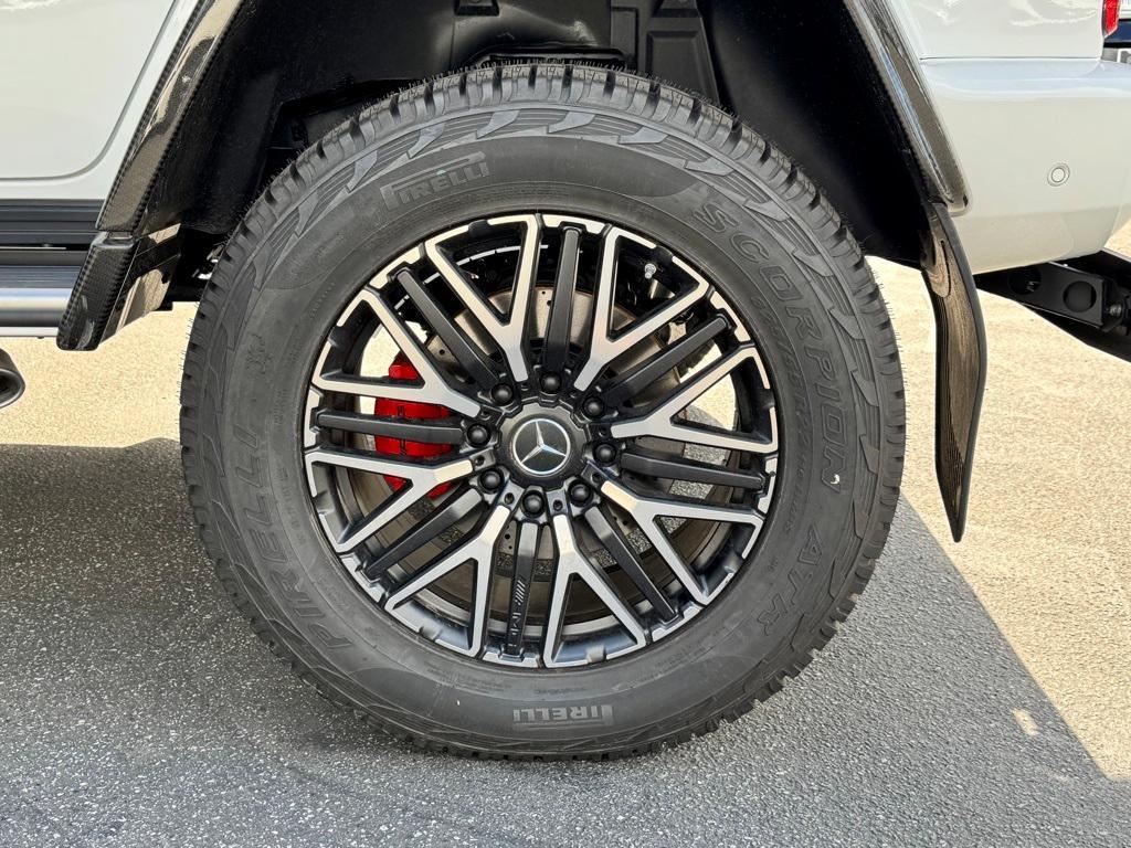 new 2024 Mercedes-Benz AMG G 63 car, priced at $358,735