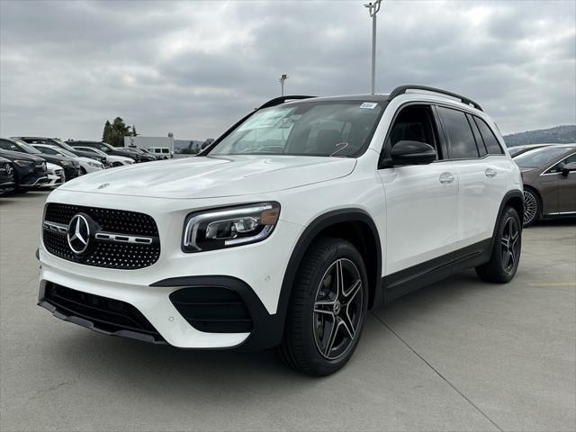 new 2023 Mercedes-Benz GLB 250 car, priced at $49,985