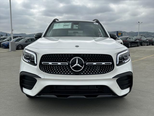 new 2023 Mercedes-Benz GLB 250 car, priced at $49,985