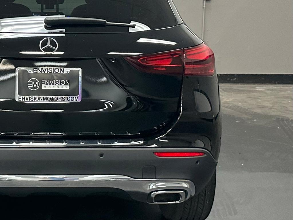 used 2025 Mercedes-Benz GLA 250 car, priced at $35,999