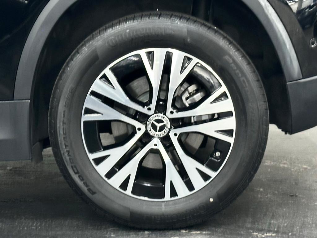 used 2025 Mercedes-Benz GLA 250 car, priced at $37,188