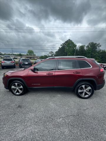 used 2020 Jeep Cherokee car, priced at $18,995