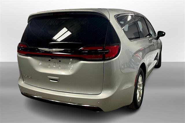 new 2026 Chrysler Pacifica car, priced at $39,745