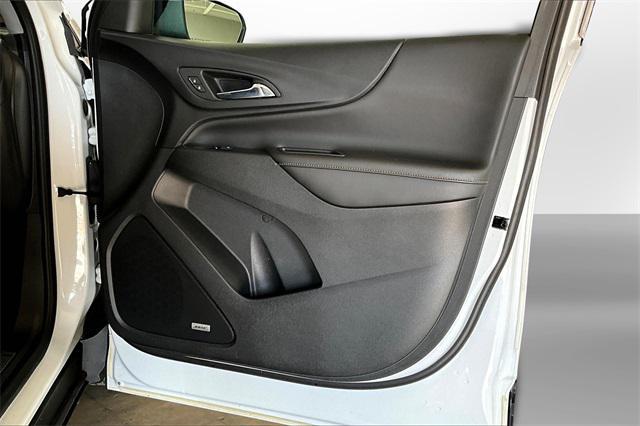 used 2022 Chevrolet Equinox car, priced at $23,595