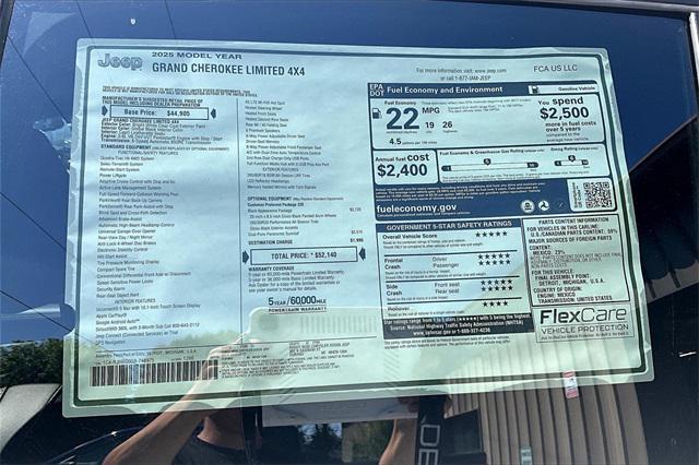 new 2025 Jeep Grand Cherokee car, priced at $52,140
