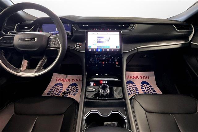 new 2025 Jeep Grand Cherokee car, priced at $52,140
