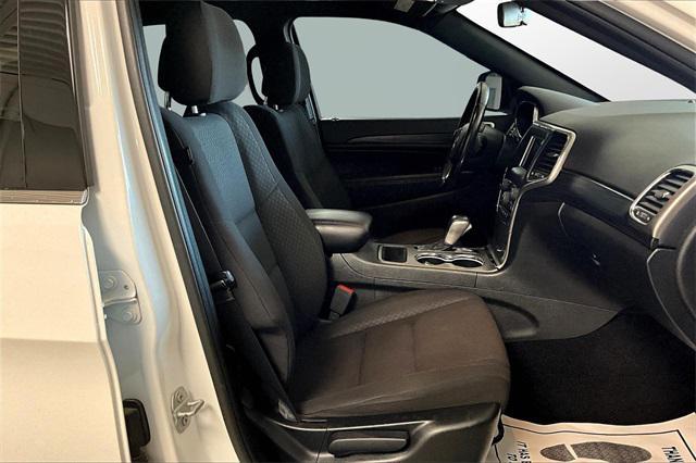 used 2021 Jeep Grand Cherokee car, priced at $19,989