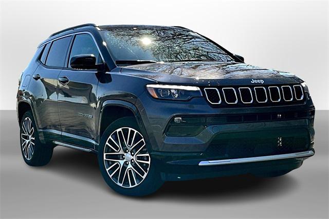 new 2024 Jeep Compass car, priced at $39,563