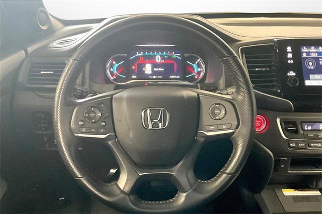 used 2022 Honda Pilot car, priced at $25,995