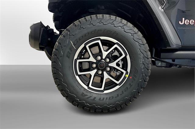 new 2026 Jeep Wrangler car, priced at $57,576