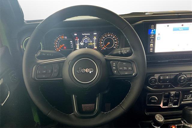 new 2025 Jeep Gladiator car, priced at $53,500