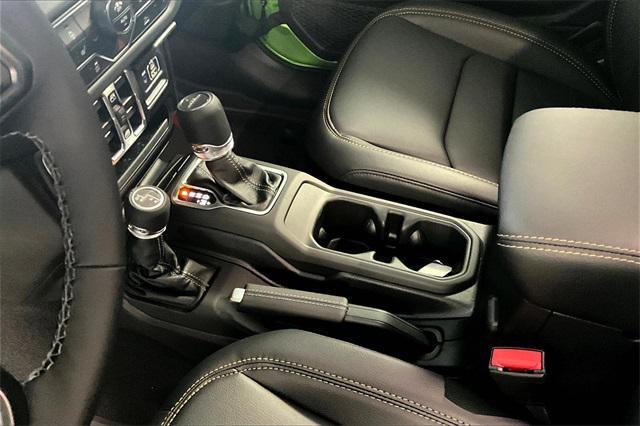 new 2025 Jeep Gladiator car, priced at $53,500