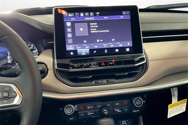 new 2025 Jeep Compass car, priced at $32,105
