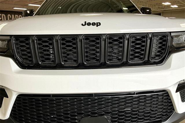 new 2025 Jeep Grand Cherokee car, priced at $43,063