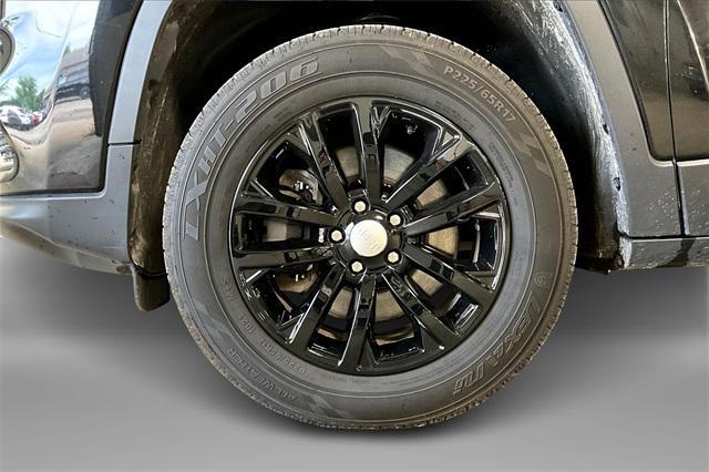 used 2019 Jeep Cherokee car, priced at $11,999