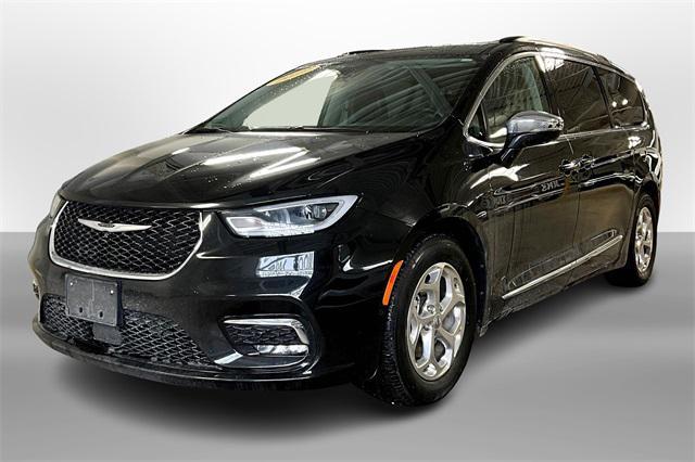 used 2022 Chrysler Pacifica car, priced at $24,500