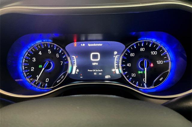 new 2025 Chrysler Pacifica car, priced at $45,725