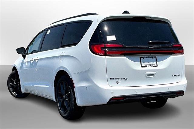 new 2024 Chrysler Pacifica car, priced at $55,127