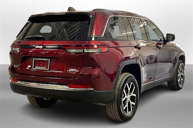 new 2025 Jeep Grand Cherokee car, priced at $50,010