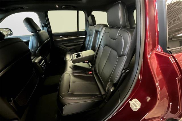 new 2025 Jeep Grand Cherokee car, priced at $50,010