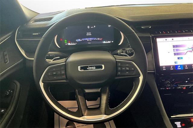 new 2025 Jeep Grand Cherokee car, priced at $50,010