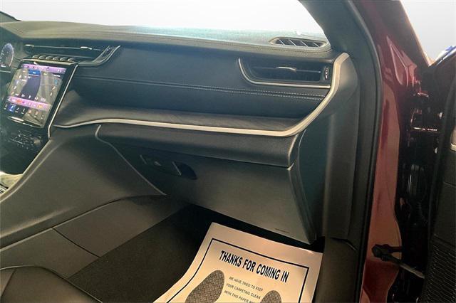 new 2025 Jeep Grand Cherokee L car, priced at $48,821