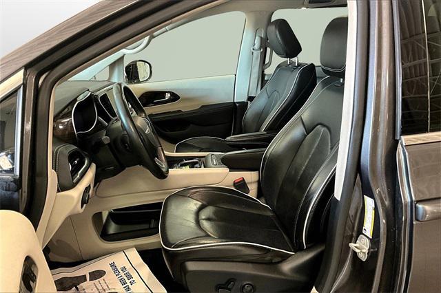 used 2023 Chrysler Pacifica car, priced at $24,250