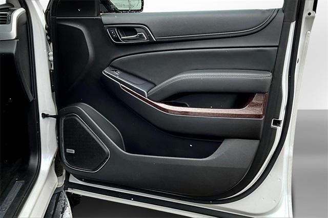 used 2016 GMC Yukon XL car, priced at $15,995