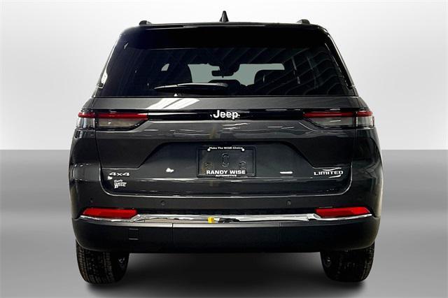 new 2025 Jeep Grand Cherokee car, priced at $44,505