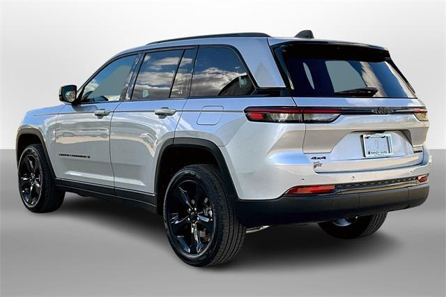 new 2025 Jeep Grand Cherokee car, priced at $41,536
