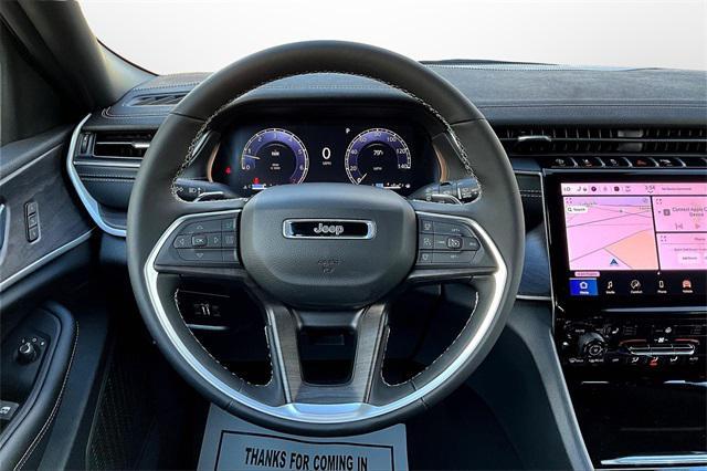 new 2025 Jeep Grand Cherokee car, priced at $41,536