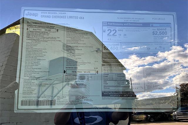 new 2025 Jeep Grand Cherokee car, priced at $41,536