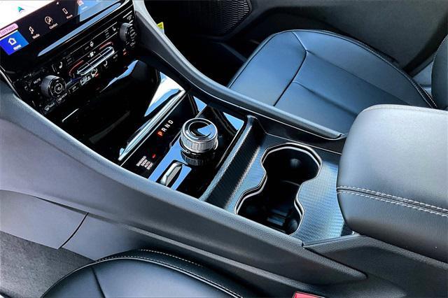 new 2025 Jeep Grand Cherokee car, priced at $41,536