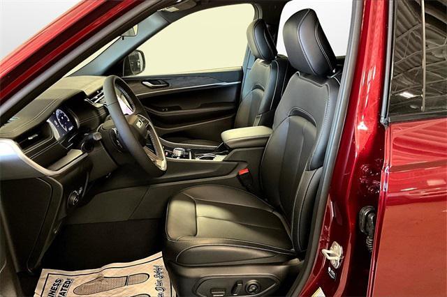 new 2025 Jeep Grand Cherokee L car, priced at $46,467