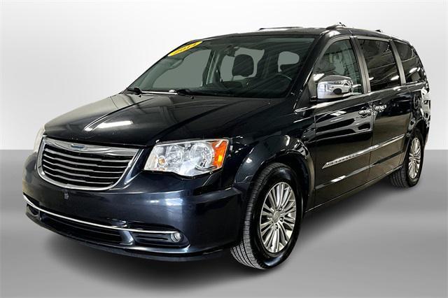 used 2014 Chrysler Town & Country car, priced at $6,200