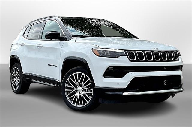 new 2024 Jeep Compass car, priced at $41,992