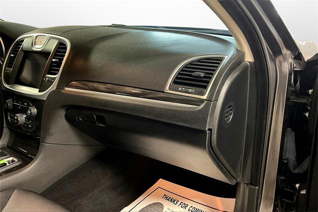 used 2021 Chrysler 300 car, priced at $24,989